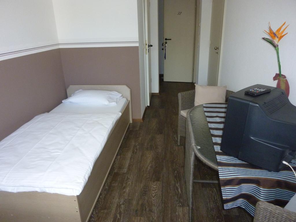 Achathotel Zum Schwan イーダル・オーバーシュタイン 部屋 写真